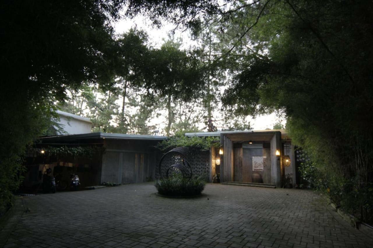 露丝住宿加早餐旅馆 伦邦 外观 照片